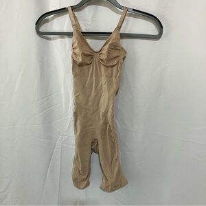 SKIMS Sculpting Bodysuit Mid Thigh Open Gusset XXS/XS